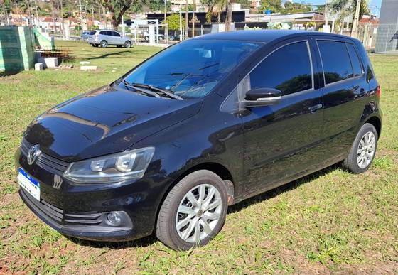 VOLKSWAGEN FOX 1.0 MPI TRENDLINE 12V FLEX 4P MANUAL VOLKSWAGEN FOX 1.0 MPI TRENDLINE 12V FLEX 4P MANUAL